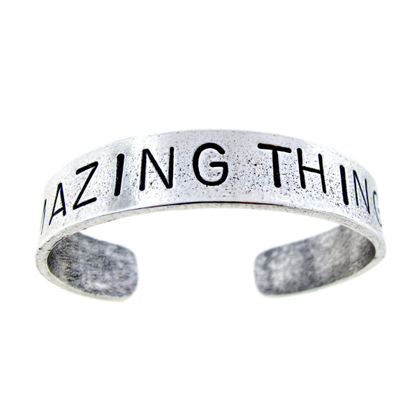 'Do Amazing Things' Cuff